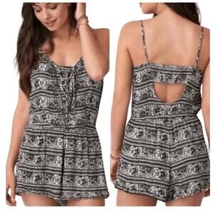 American Eagle Beaded Sleeveless Lace-up Ruffle Hem Romper Bohemian Women's M